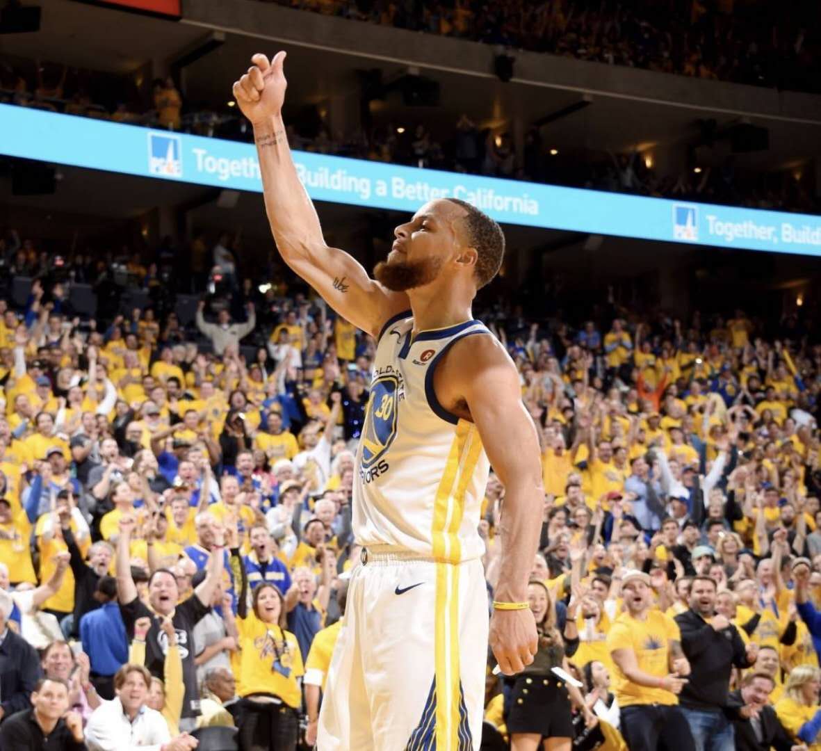 九游-Uzi在勇士比赛中战术调整，回归赛场引发热议！的简单介绍