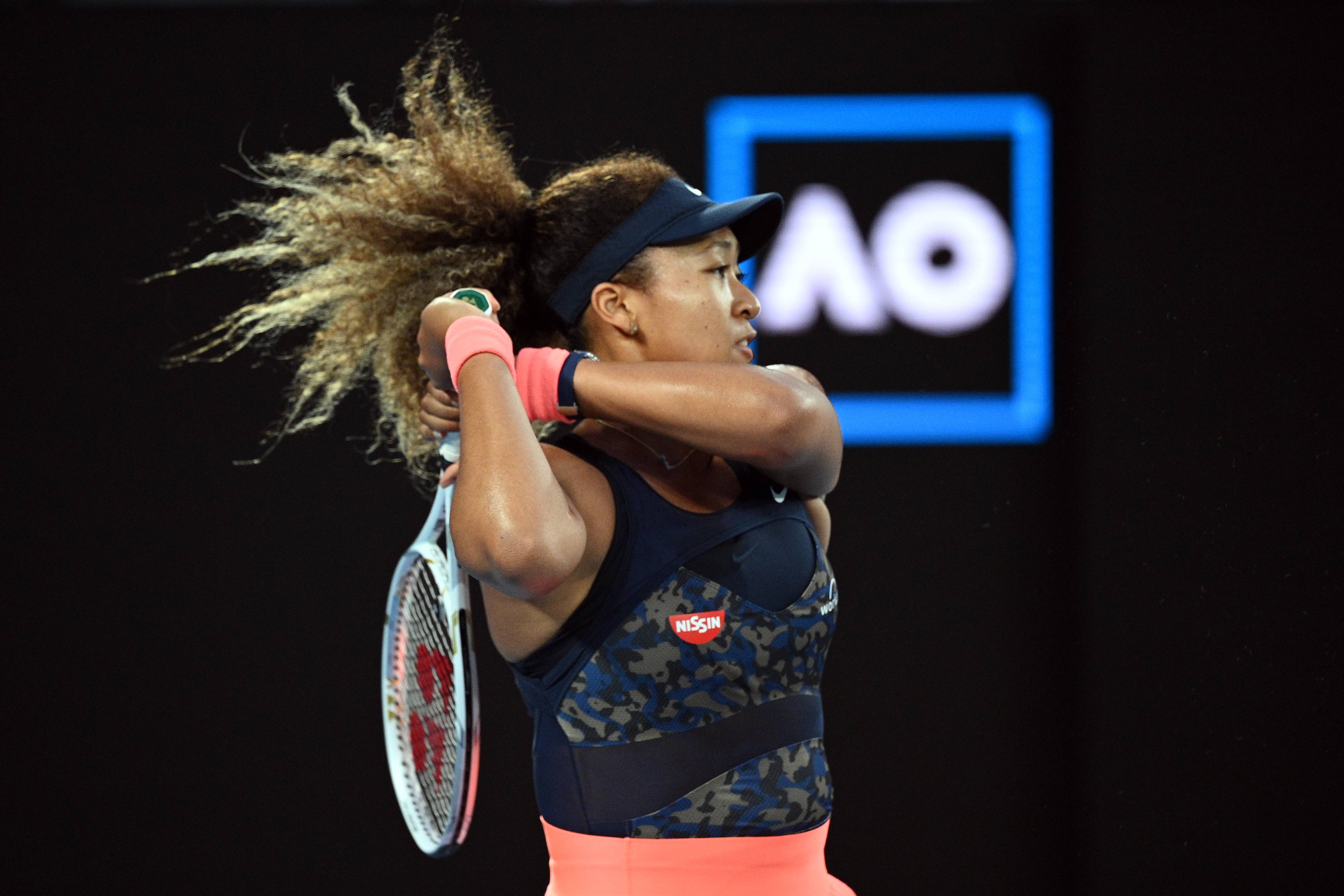 九游娱乐-大坂直美回归赛场，突破纪录首场状态亮眼，MAD观众沸腾！的简单介绍