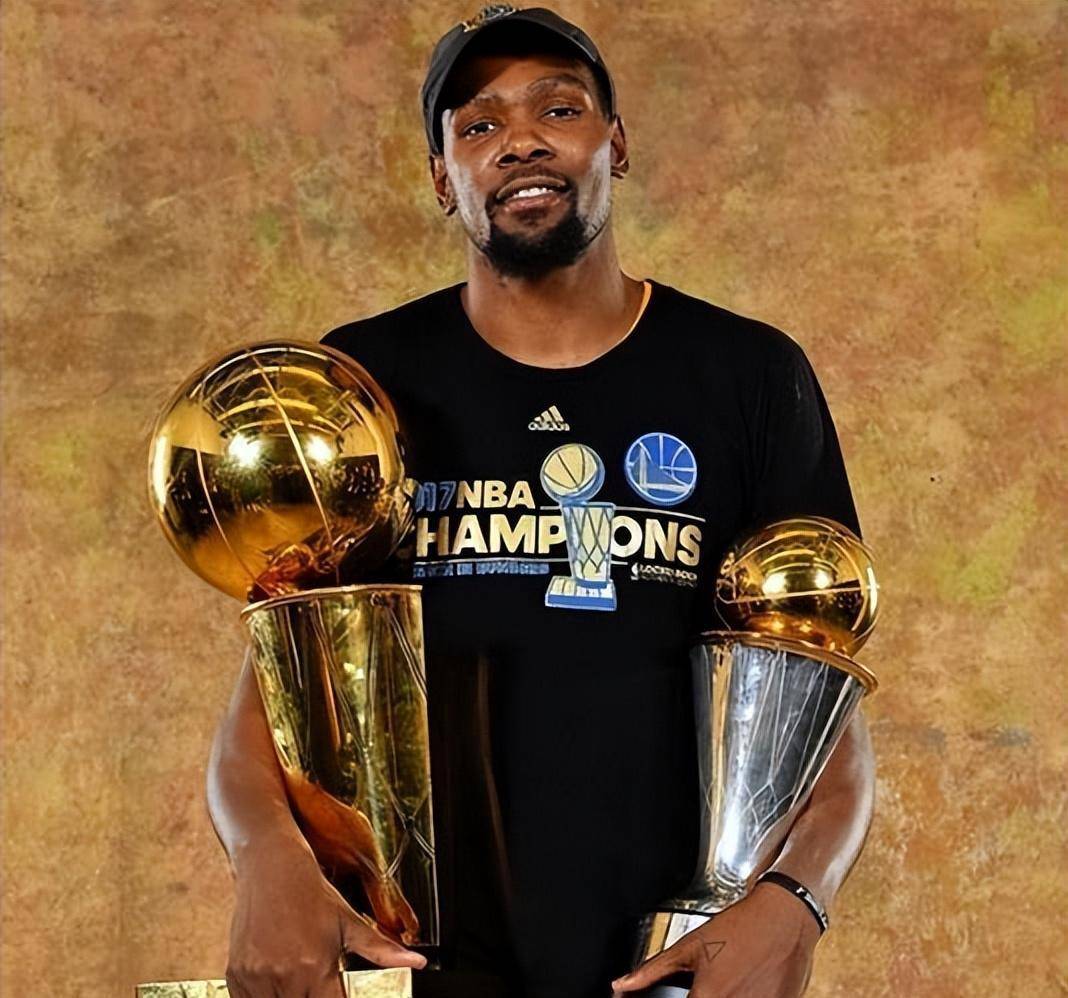 九游体育-关于杜兰特新星高光表现表现惊艳，勇士未来可期！的信息